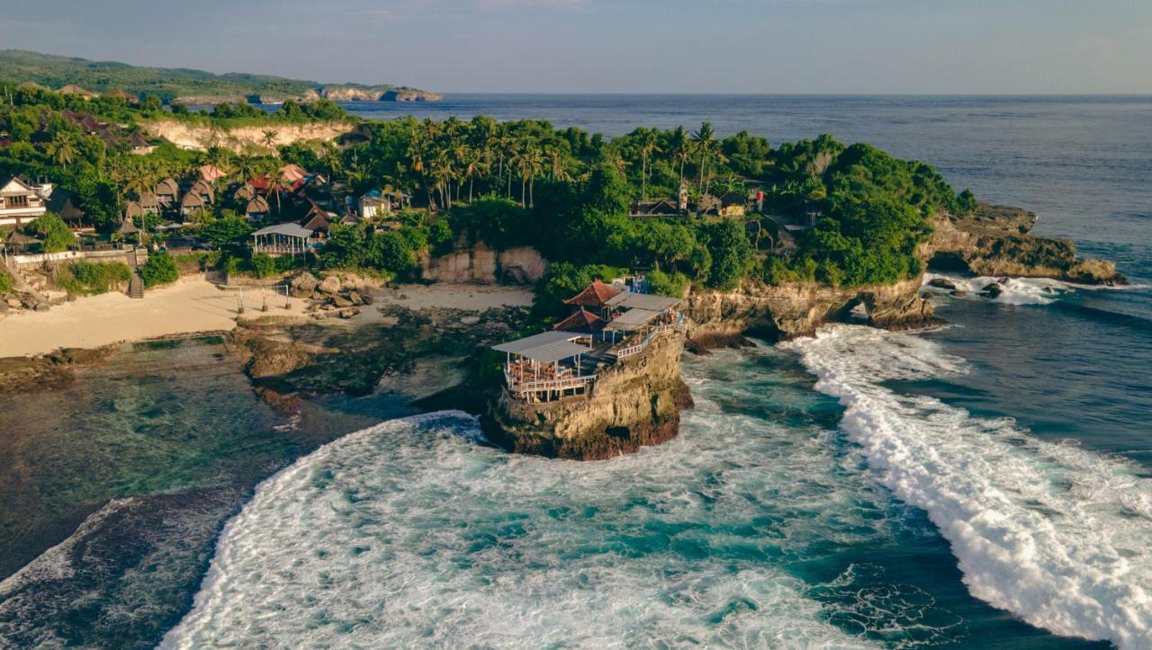 Kov Ceningan Hotel Lembongan Exterior photo
