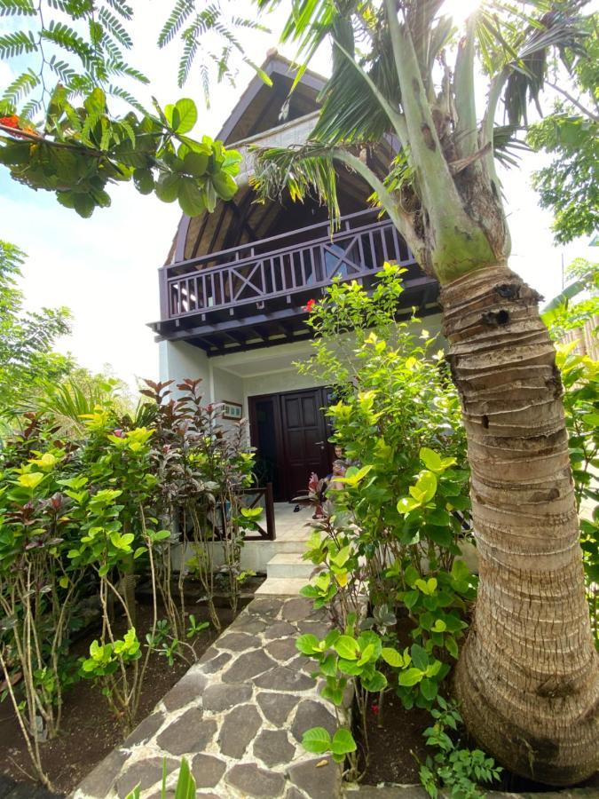 Kov Ceningan Hotel Lembongan Exterior photo