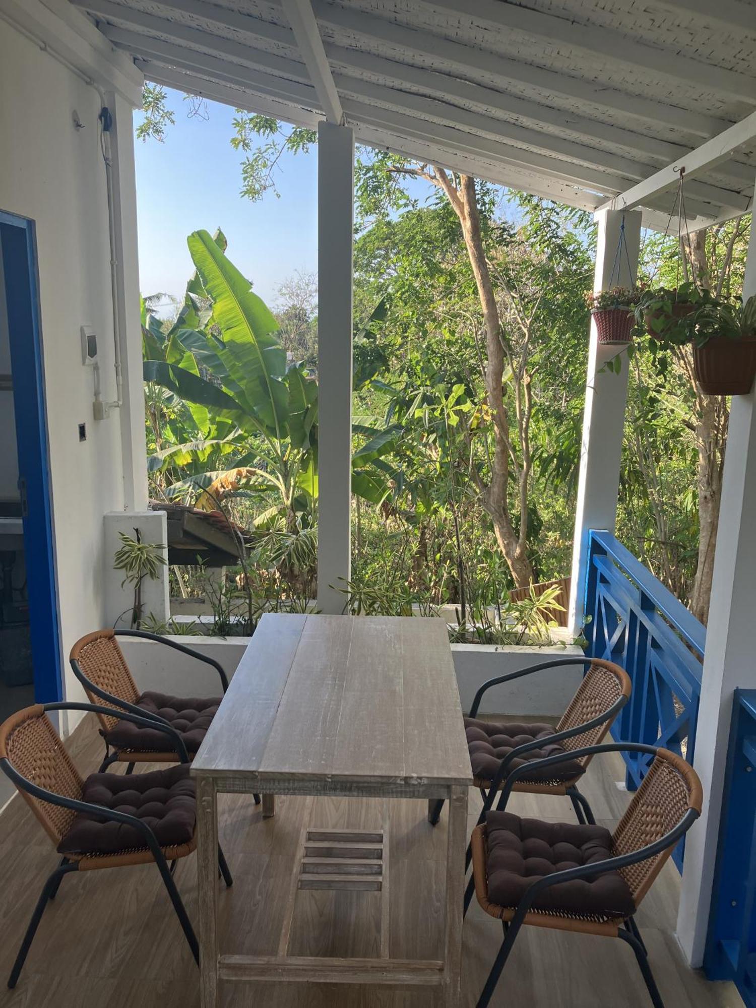 Kov Ceningan Hotel Lembongan Exterior photo