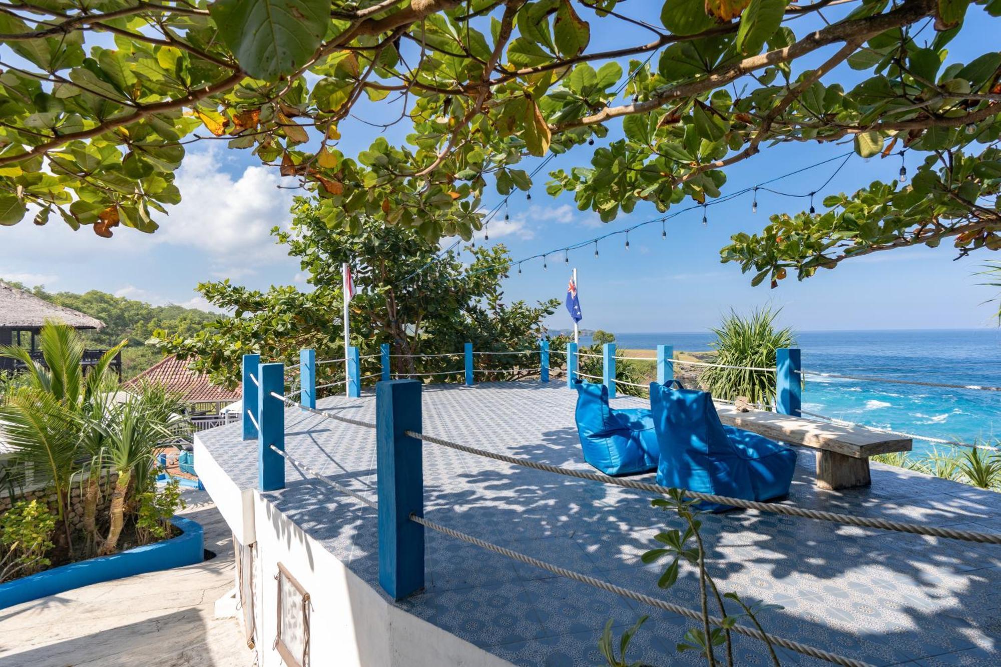 Kov Ceningan Hotel Lembongan Exterior photo